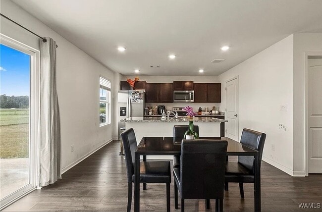 Photo - 3BR/2.5BA in Northport