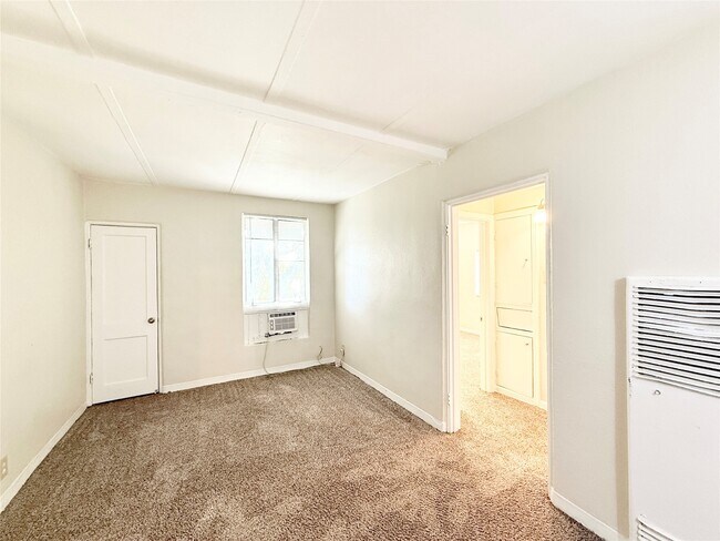 Photo - 2717 Hadley St