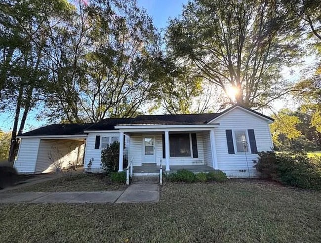 Building Photo - 140 Mattox Rd