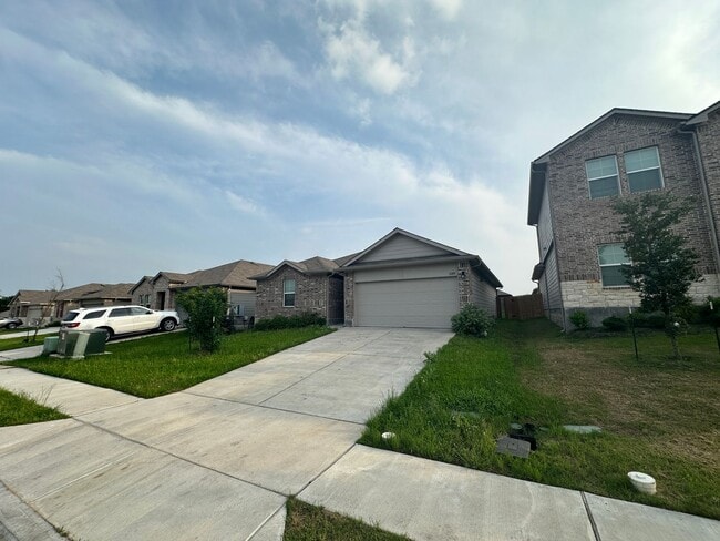 Photo - 15205 Siberian Elm Ln