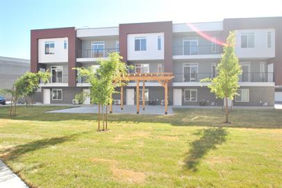 Photo - 651 S 450 E Townhome