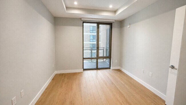 Photo - 1224 M St NW Unit 304