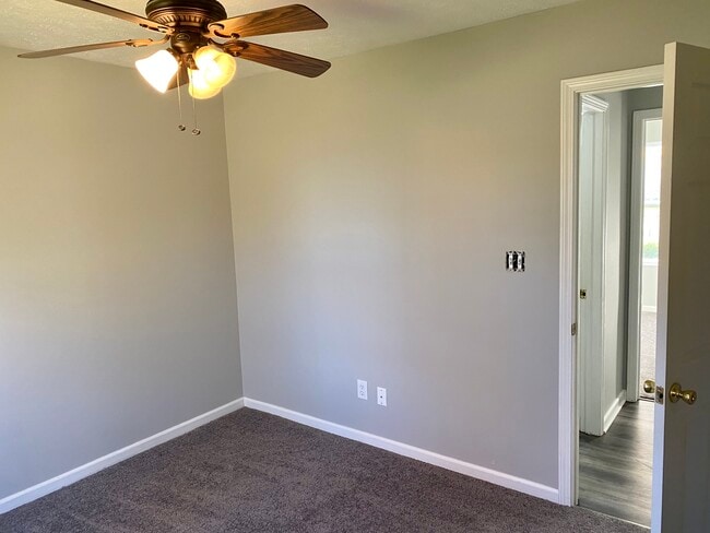 Photo - 1493 Sanner Drive