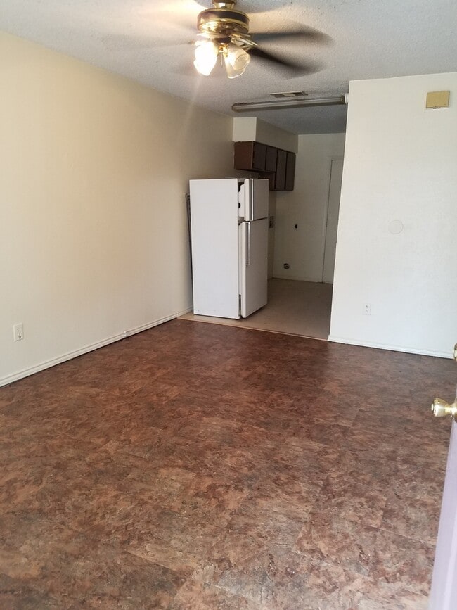 Photo - 607 Maurice St Unit 607A
