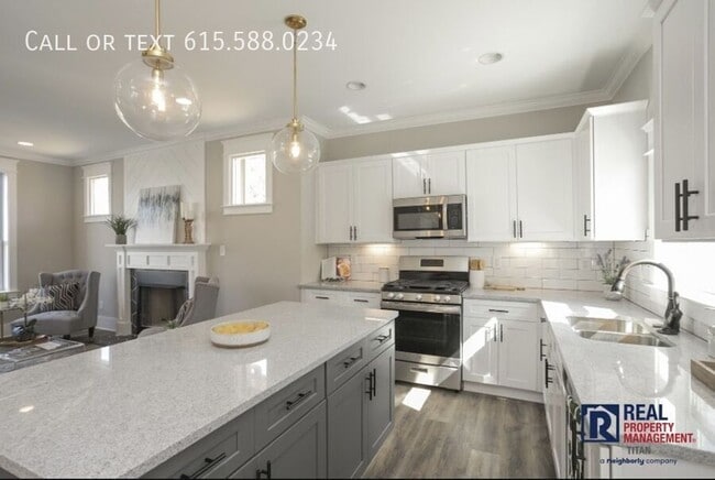 Photo - 120 8th Ave