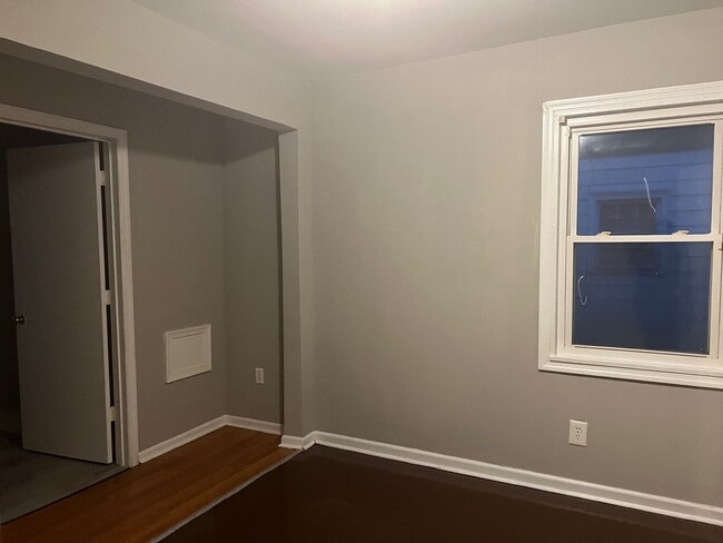 Photo - 48 Gibbons Ave