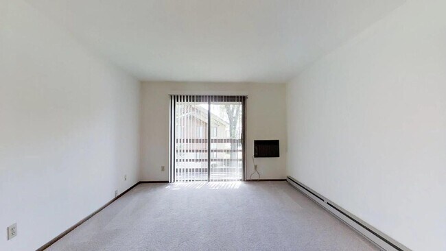 Photo - Lower 1 Bedroom 1 Bathroom Apartment Available Unit 68