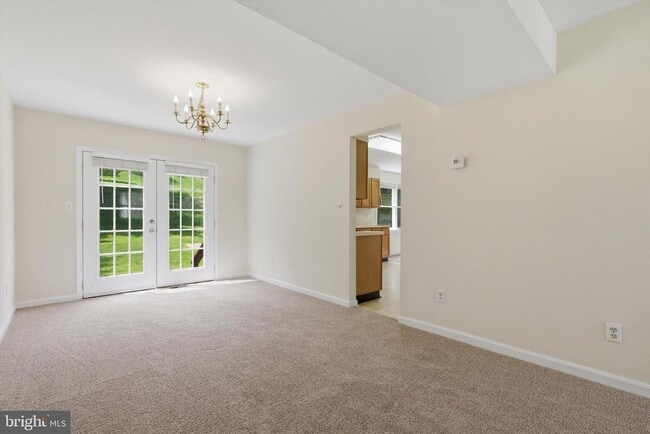 Photo - 9530 Hallhurst Rd