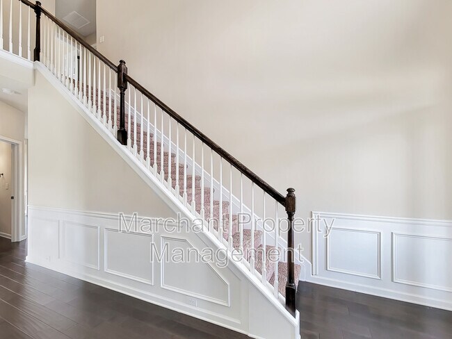 Photo - 101 Verdana Ct