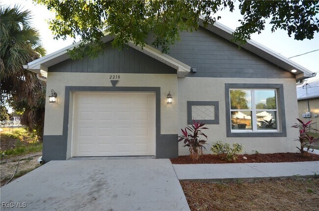 Building Photo - 2218 Quality Life Ctr Wy