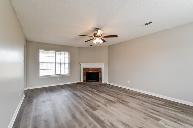 Photo - 6722 Finch Rd
