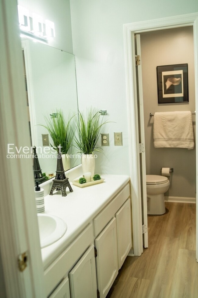Photo - 4809 Brighton Ln