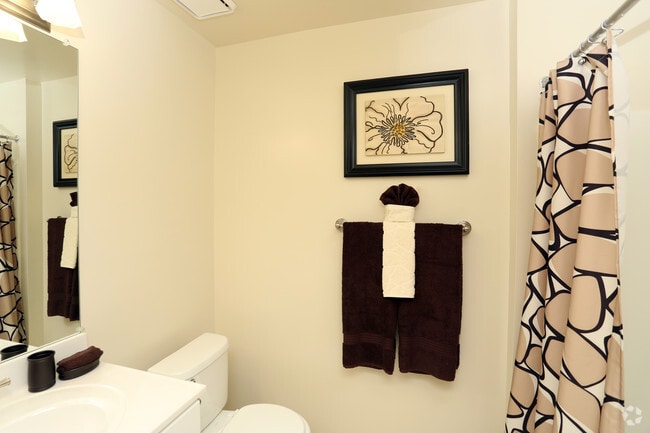 Photo - Owings Park Apartments