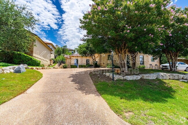 Building Photo - 1305 Delsie Dr Rental
