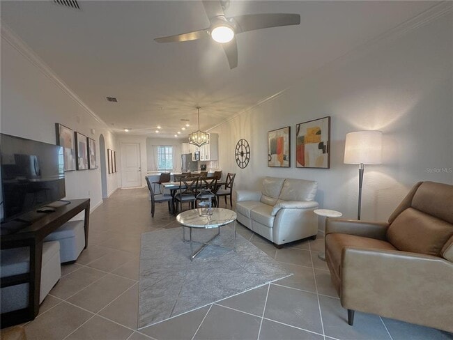 14121 Heritage Landing Blvd Unit 743