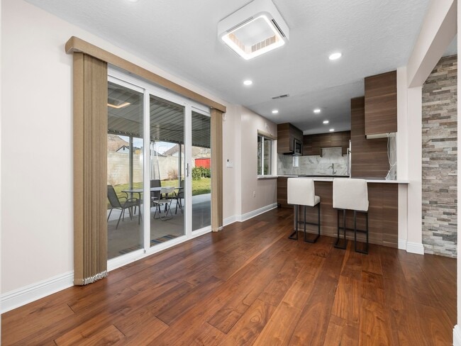 Photo - 2885 E Loran Heights Dr