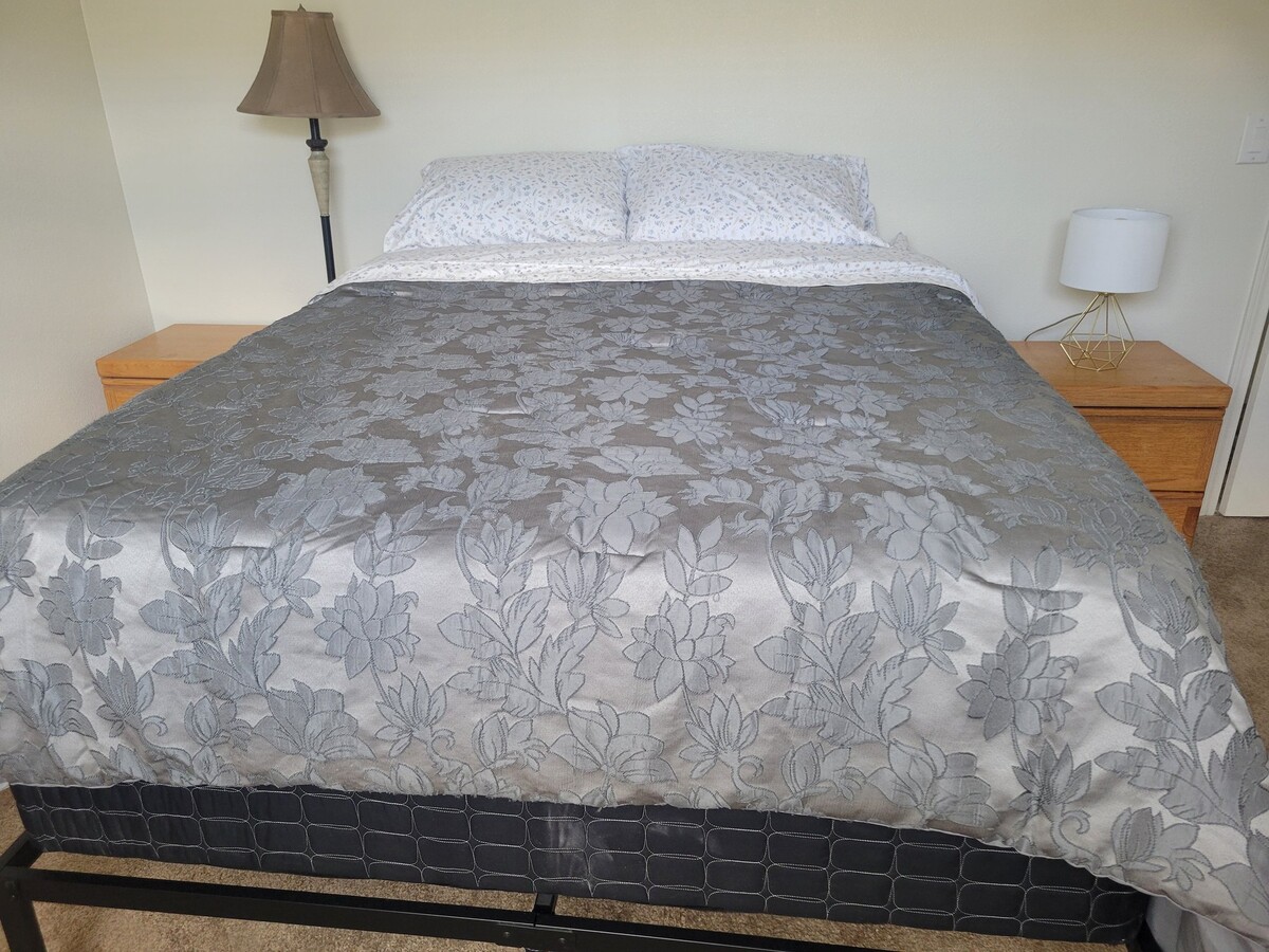 Photo - 880 Montecito Dr