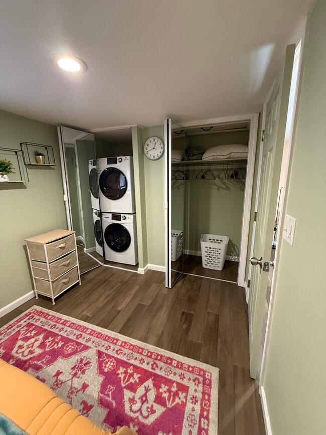 Photo - 257 Forbes Ave Unit Furnished one bedroom one bath