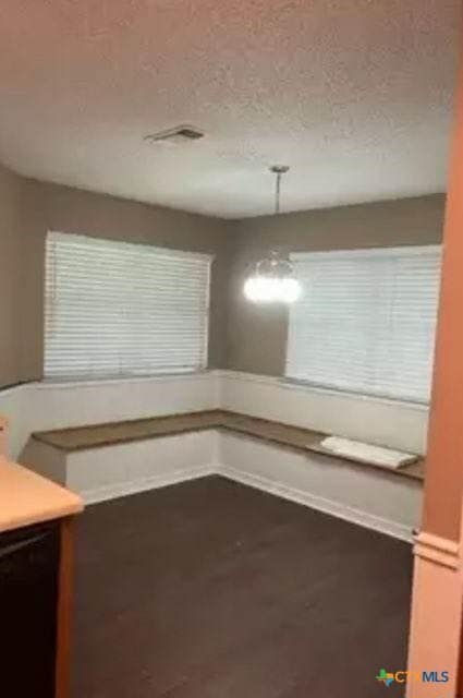 Photo - 329 Paisano St