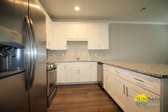 Photo - 1813 Stable Ln