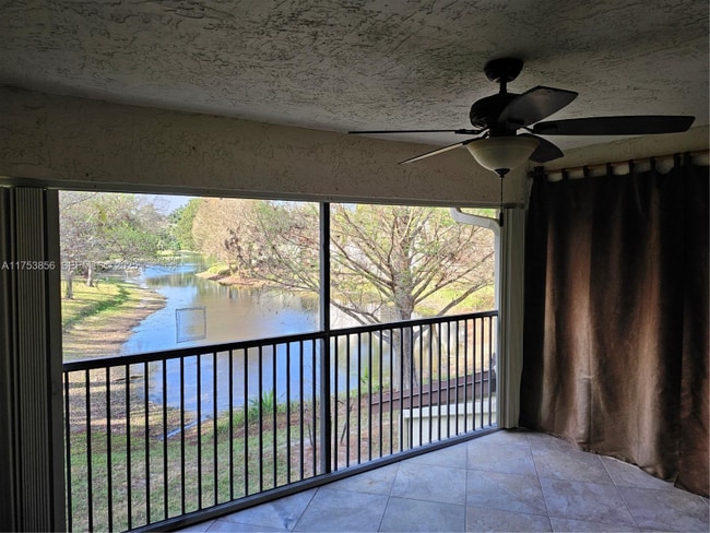 Photo - 3299 Cocoplum Cir