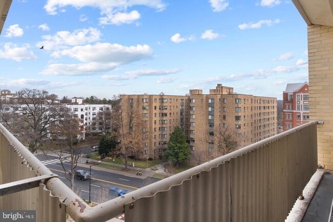 Photo - 4600 Connecticut Ave NW Unit 904