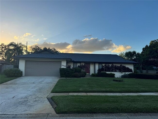 Photo - 7910 Glen Abbey Cir