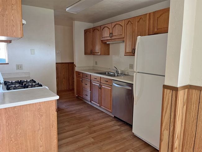 Photo - SPACIOUS ARCATA 4 BEDROOM 2.5 BATH HOUSE W...