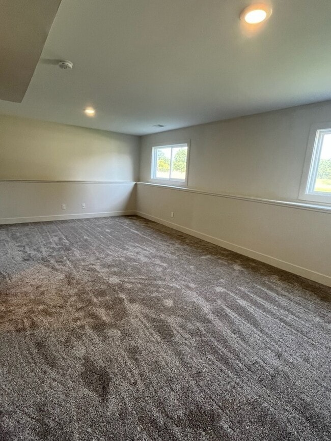 Photo - 3212 Babylon Rd