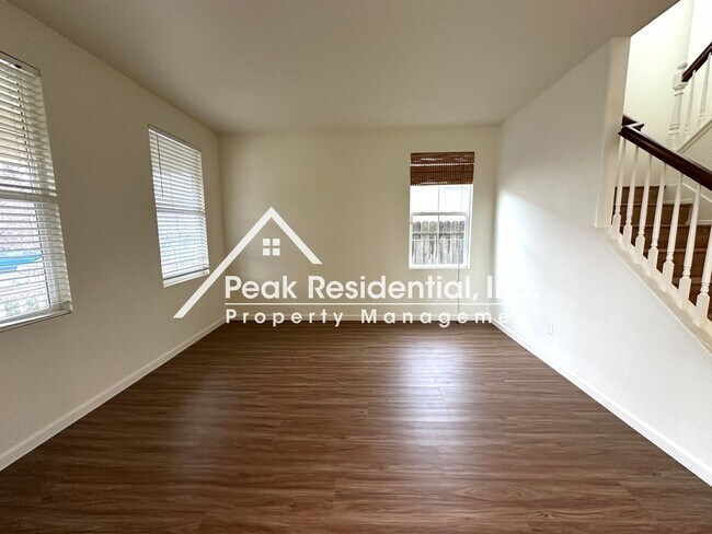 Photo - Spacious Marysville 5bd/3ba Home With Loft Area!