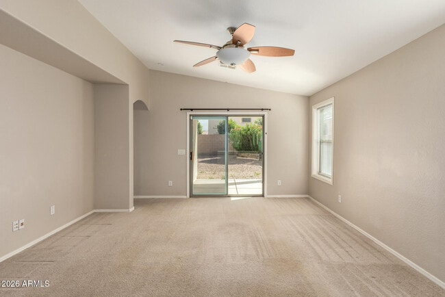 Photo - 3956 E Maplewood St