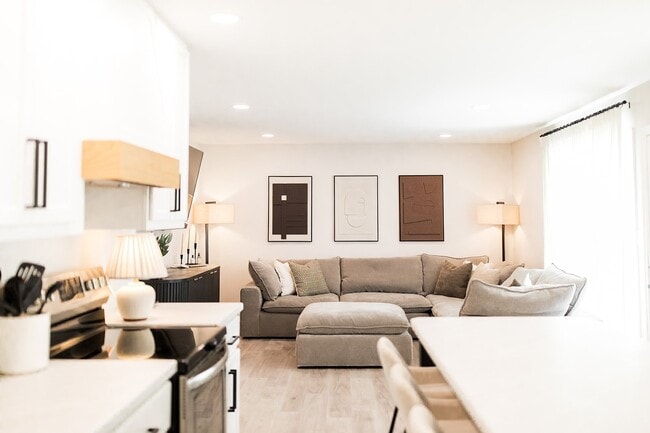 1104 Tuscarora Dr