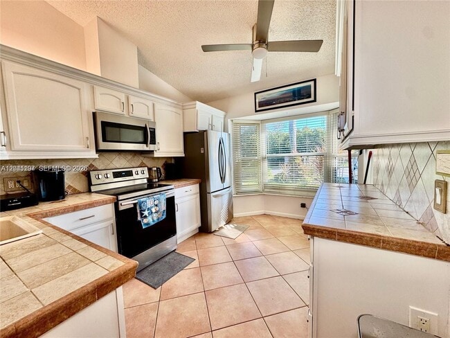 Building Photo - 11078 SE Sea Pines Cir
