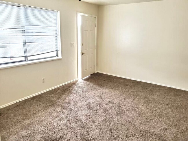 Photo - Logan 4-plex Unit 2 Down