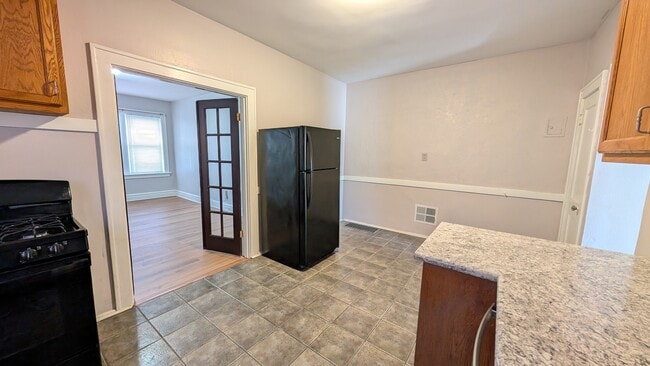 Photo - 5042 Mardel Ave Unit 5044 1F