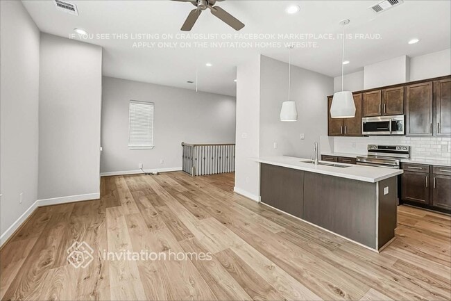 Photo - 10507 Executive Lake Dr