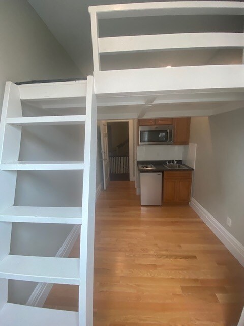 Photo - 507 Beacon St Unit 8