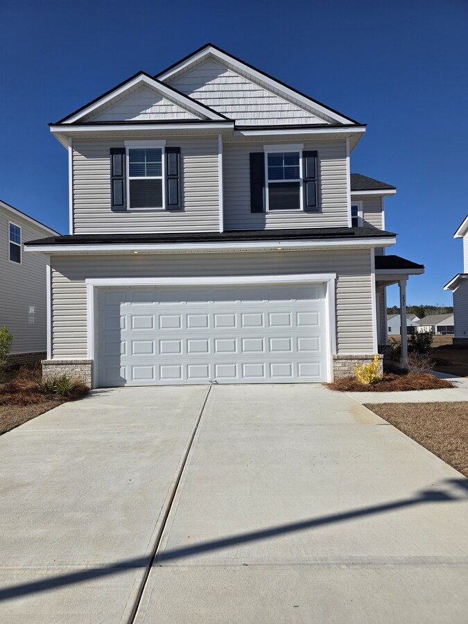 Photo - 231 Justify Ave