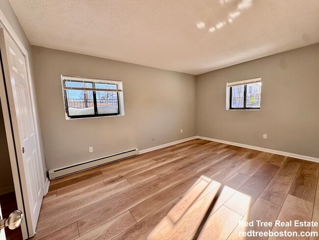 Photo - 837 River St Unit 1