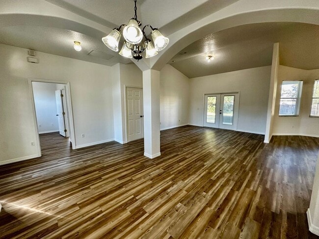 Photo - *Move In Ready* Bright & Spacious 3BR/2BA Home with Open Layout & Huge Backyard in Orlando