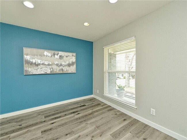 1601 Elmira Rd