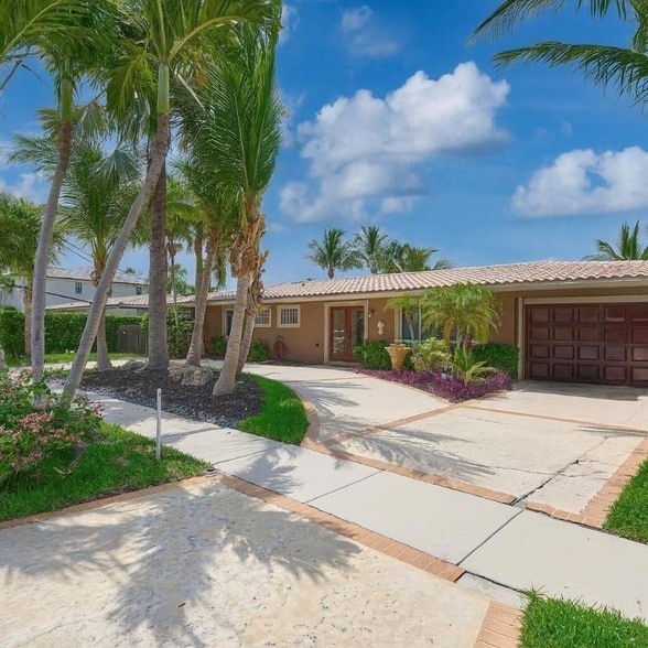 Photo - 2810 NE 48th Ct