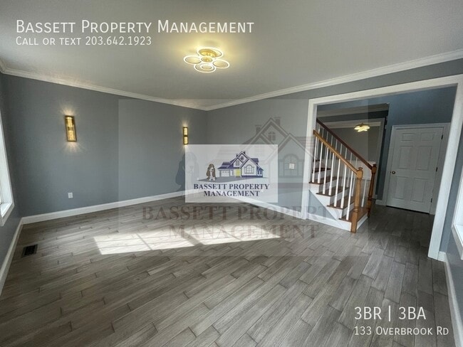 Photo - 133 Overbrook Rd