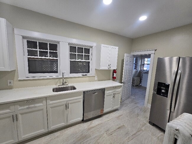 Photo - 107 N East Ave