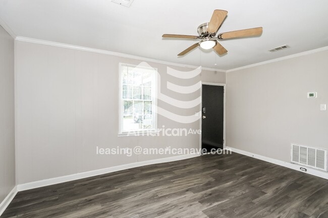 Photo - 2017 Kennedy Dr