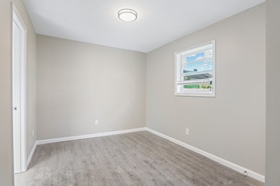 Photo - 396 Rawson St