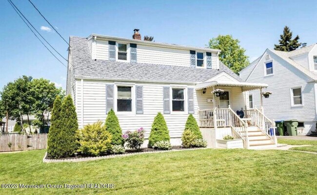 Photo - 61 Second St-