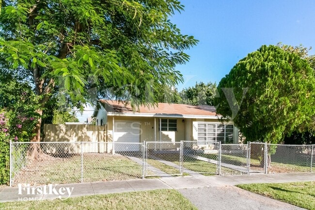 Photo - 20705 Coral Sea Rd