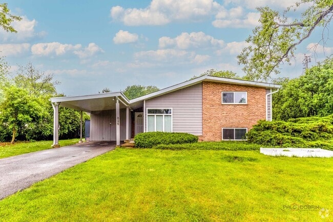 Building Photo - 826 Midway Rd Rental