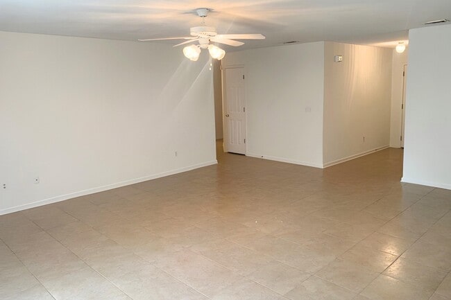 Photo - 499 Spring Brook Ln